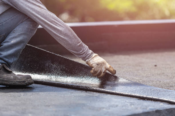 Professional Vapor Barrier Installation technician working in Shelby, IN